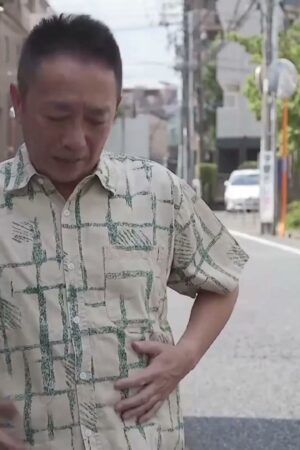 Remi Sakuma lẳng lơ quyến rũ tan chảy trong vòng tay người tình già – MEYD-972