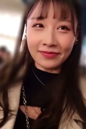 Honoka HMRK-040: Nụ hôn sâu quyến rũ khơi nguồn đam mê ướt át đến tột cùng